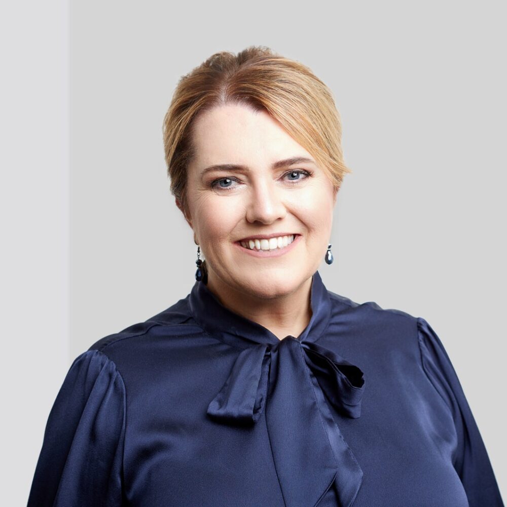 Kelly Rakowski Executive Leadership Team - AKG Group